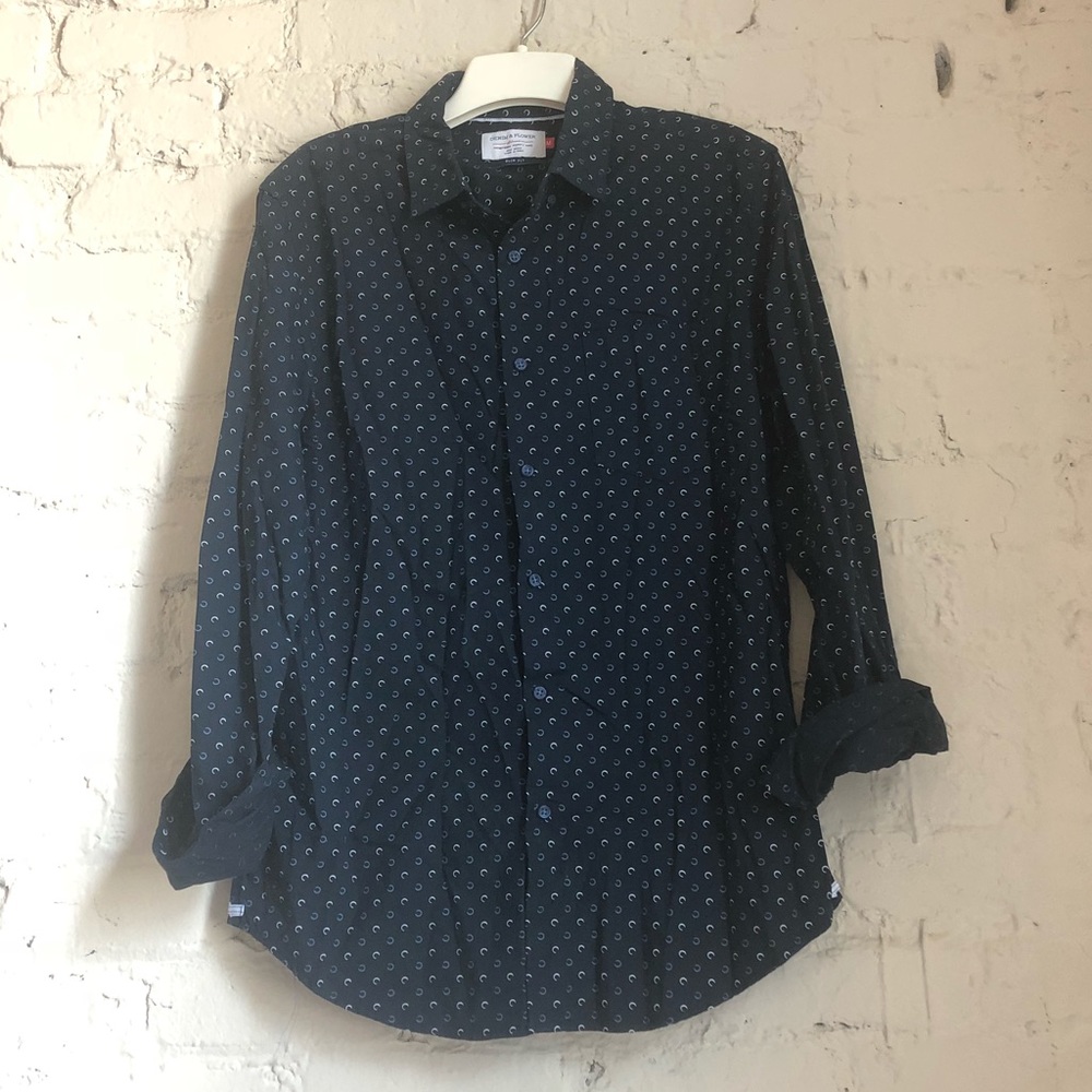 Slim fit Button Up shirt